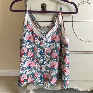 🚨LAST CHANCE‼️ UO Floral Cami